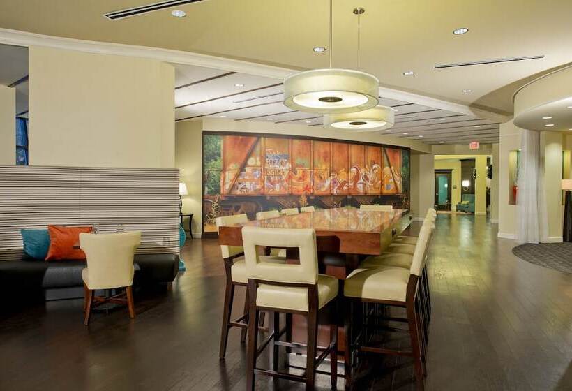 ホテル Indigo Atlanta Airport   College Park By Ihg