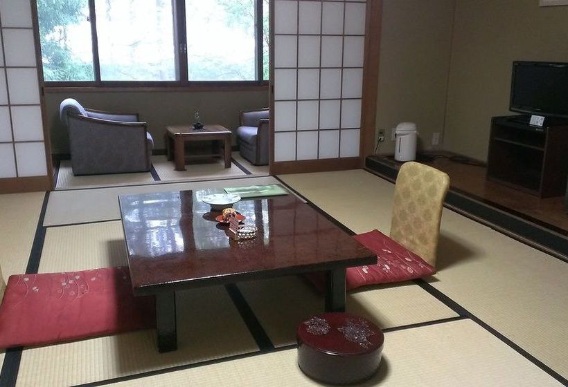 בית מלון כפרי Karamatsuso