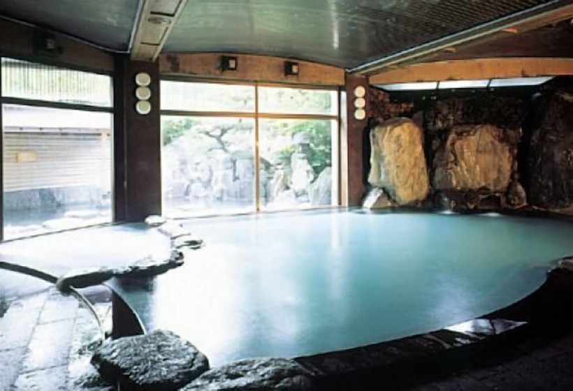 Отель Ryokan Izutsuya