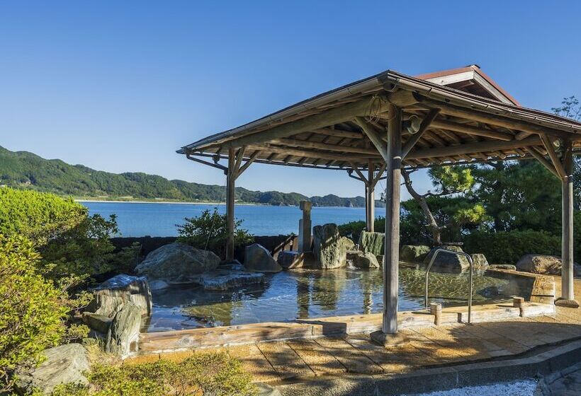 Kamenoi Hotel Nachi Katsuura