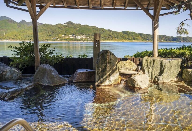 Kamenoi Hotel Nachi Katsuura