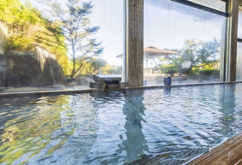 Kamenoi Hotel Nachi Katsuura