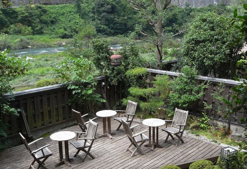 酒店 Kawakamiya Kasuitei