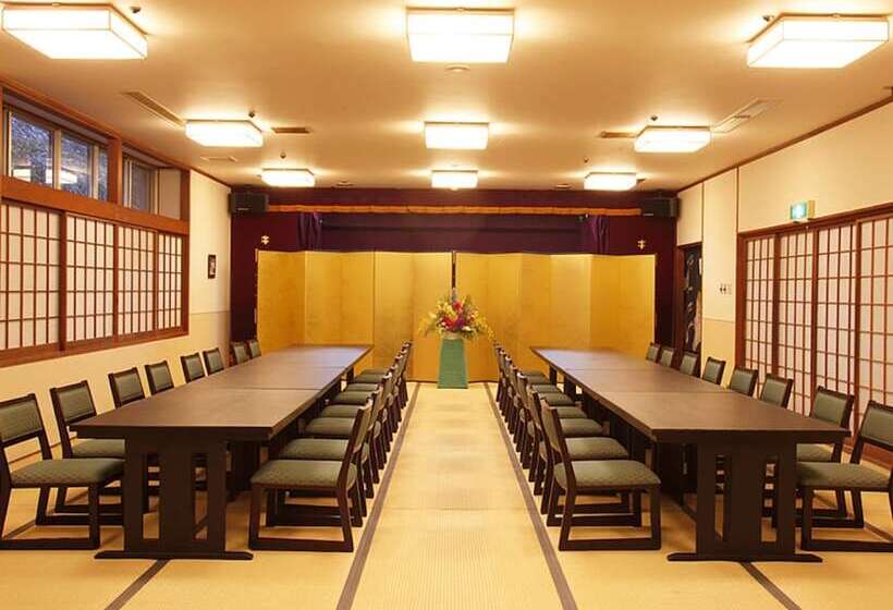 בית מלון כפרי Kirishima Castle