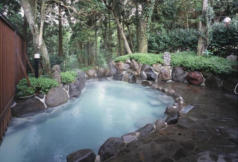 בית מלון כפרי Kirishima Castle