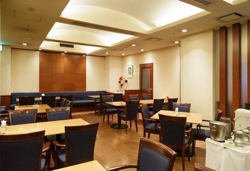 בית מלון כפרי Kochi Prince