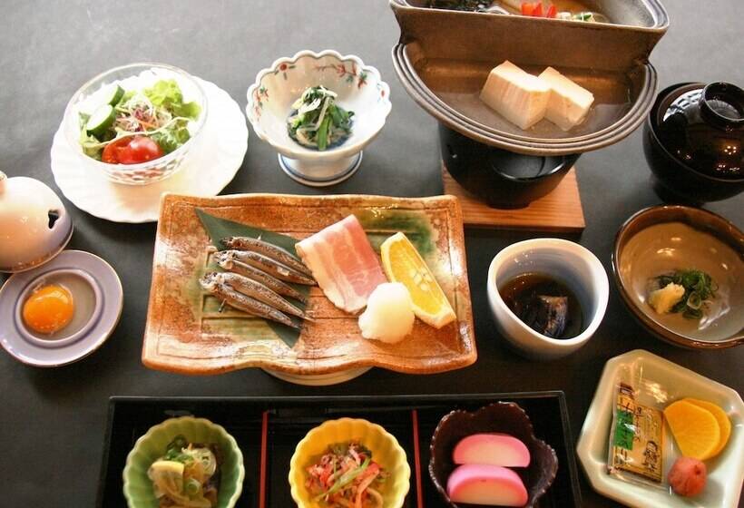 فندق Kochi Prince