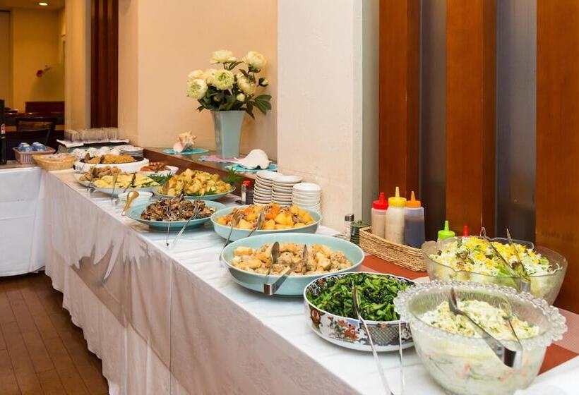 בית מלון כפרי Kochi Prince