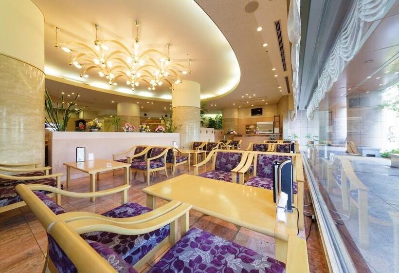 בית מלון כפרי Kochi Prince