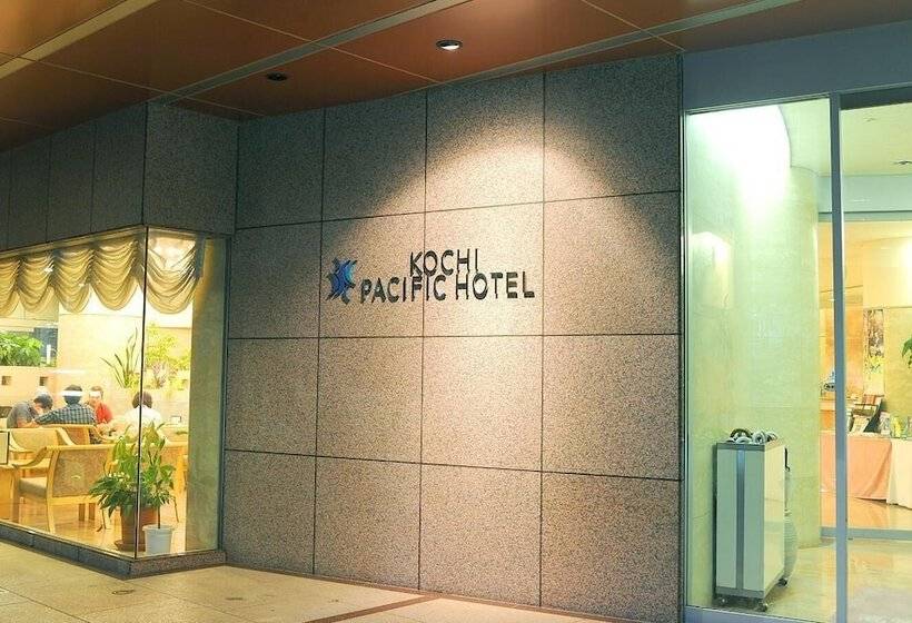 בית מלון כפרי Kochi Prince