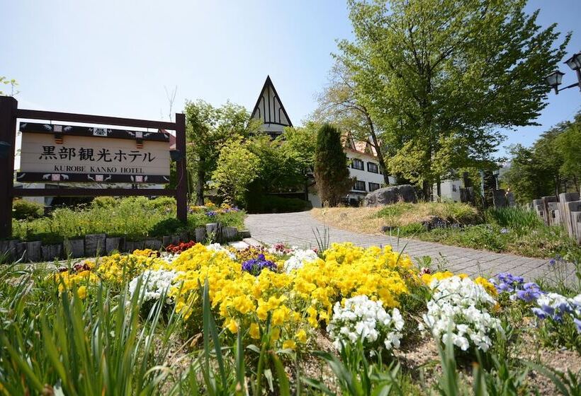 בית מלון כפרי Kurobe Kanko