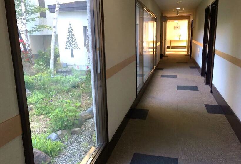 בית מלון כפרי Kurobe Kanko