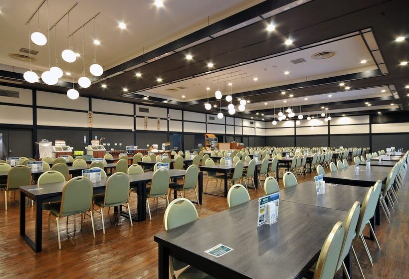 בית מלון כפרי Kurobe Kanko