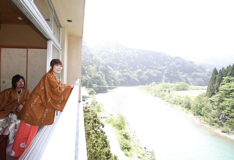 Hotel Kurobe Unazukionsen Togen