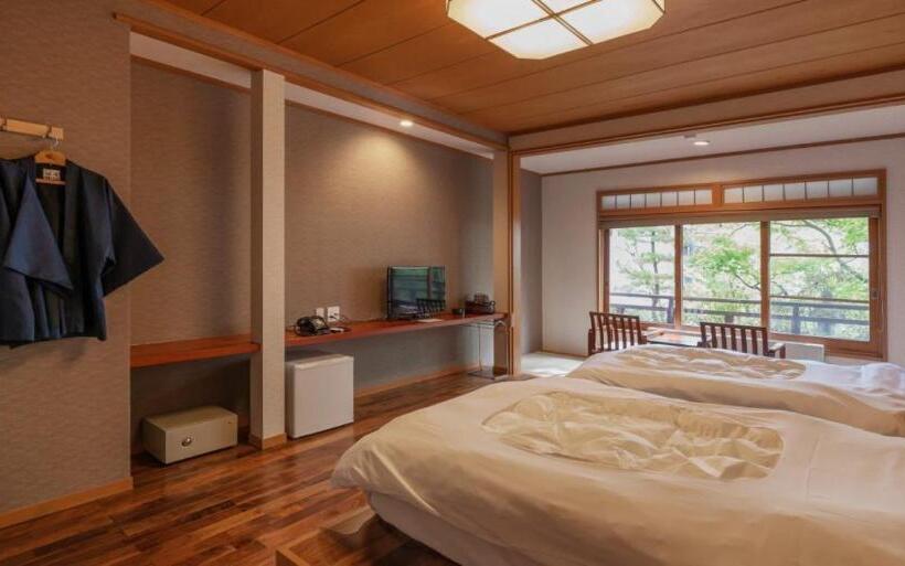 Kusatsu Onsen Kusatsu Hotel1913