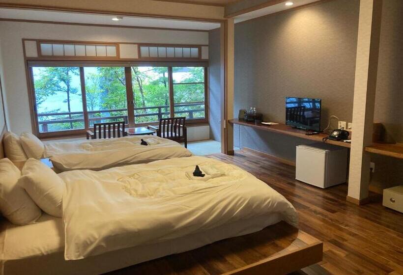 Kusatsu Onsen Kusatsu Hotel1913