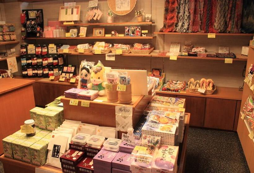 ホテル Kanemidori