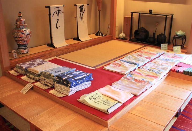 ホテル Kanemidori