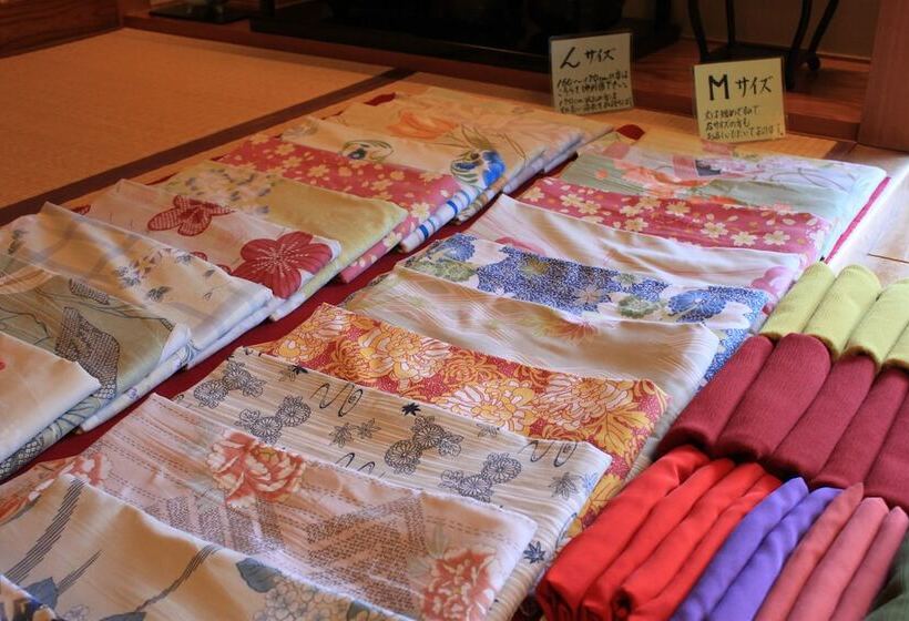 ホテル Kanemidori