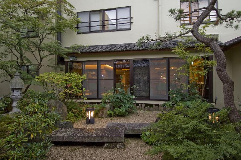 ホテル Kanemidori