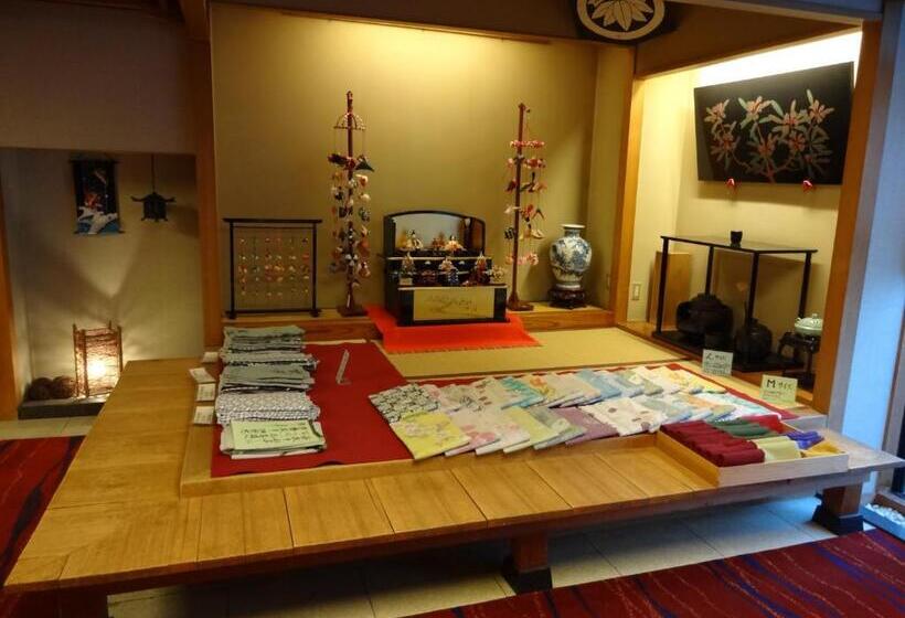 ホテル Kanemidori