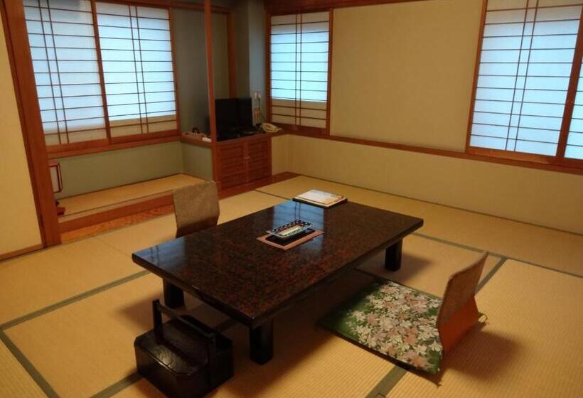 ホテル Kanemidori