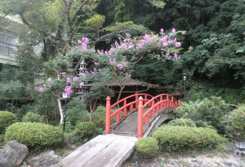 酒店 Misasaonsen Kouraku