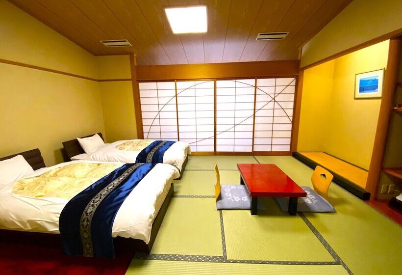 酒店 Misasaonsen Kouraku