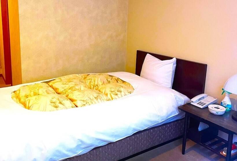 酒店 Misasaonsen Kouraku