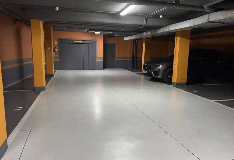 فندق Nexus Valladolid Suites &