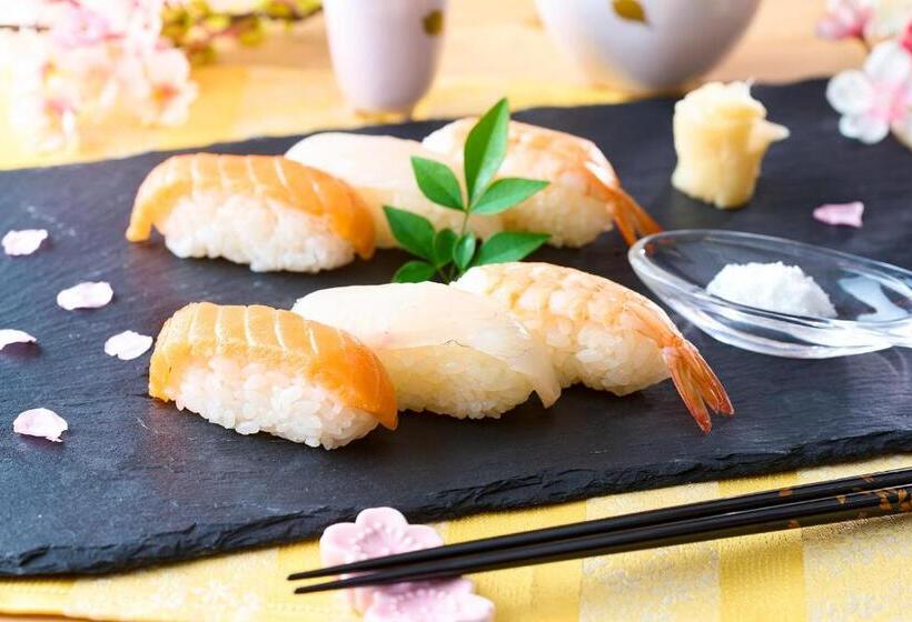 فندق Ooedo Onsen Monogatari Premium Kinugawa Kanko