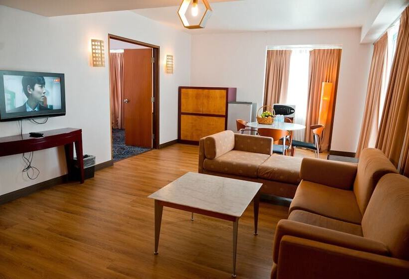 فندق Parkcity Everly