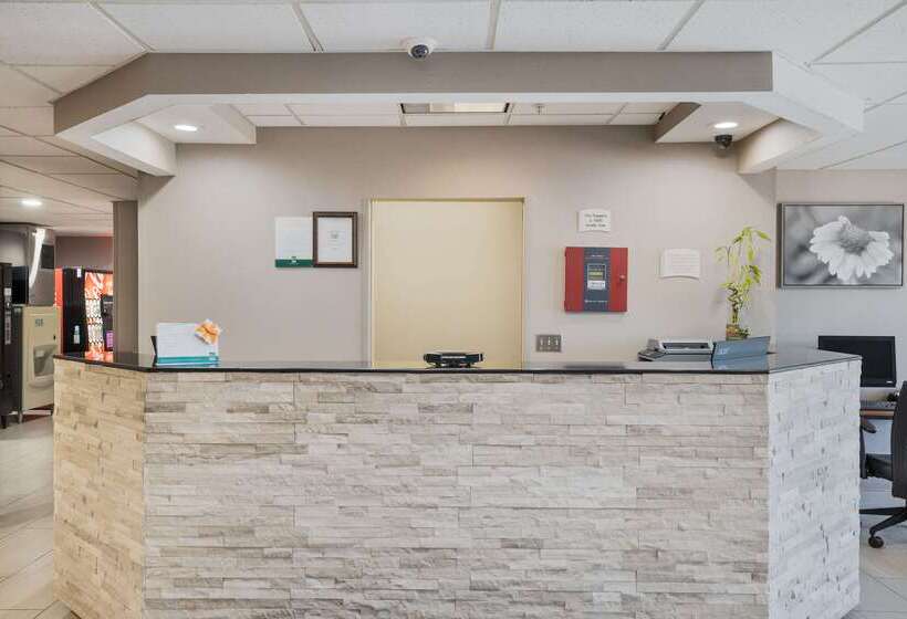 Sonesta Essential Hotels Blue Springs