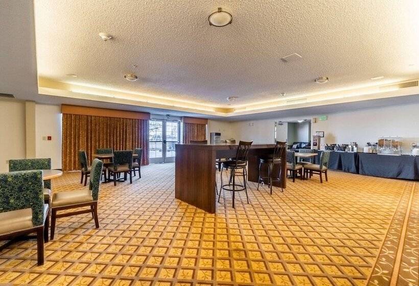 فندق Holiday Inn Express & Suites Englewood   Denver South, An Ihg