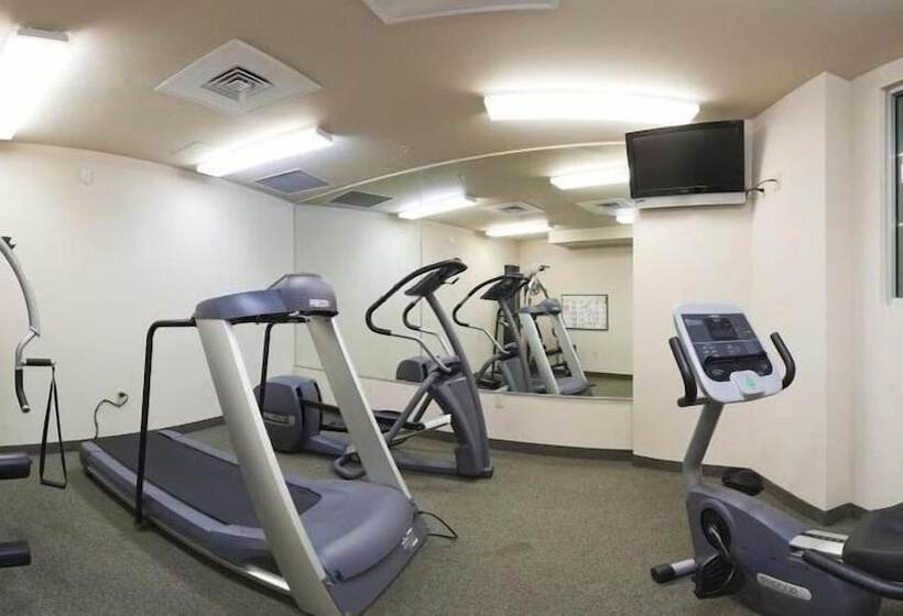 فندق Holiday Inn Express & Suites Englewood   Denver South, An Ihg