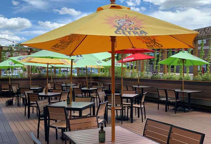 Radisson Hotel River Falls