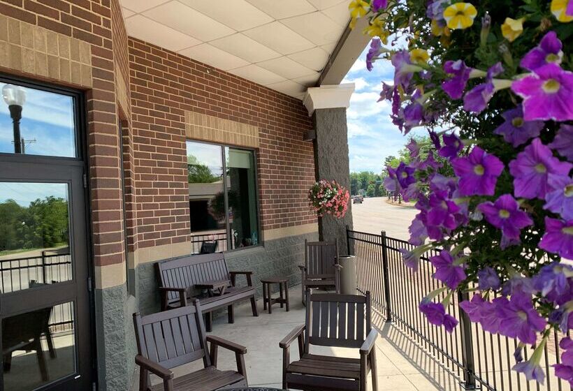 Radisson Hotel River Falls