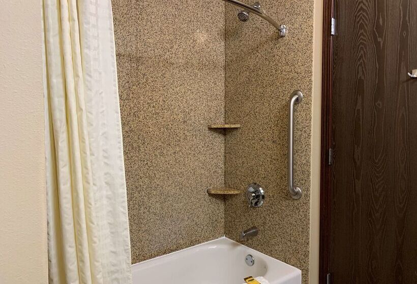 Radisson Hotel River Falls