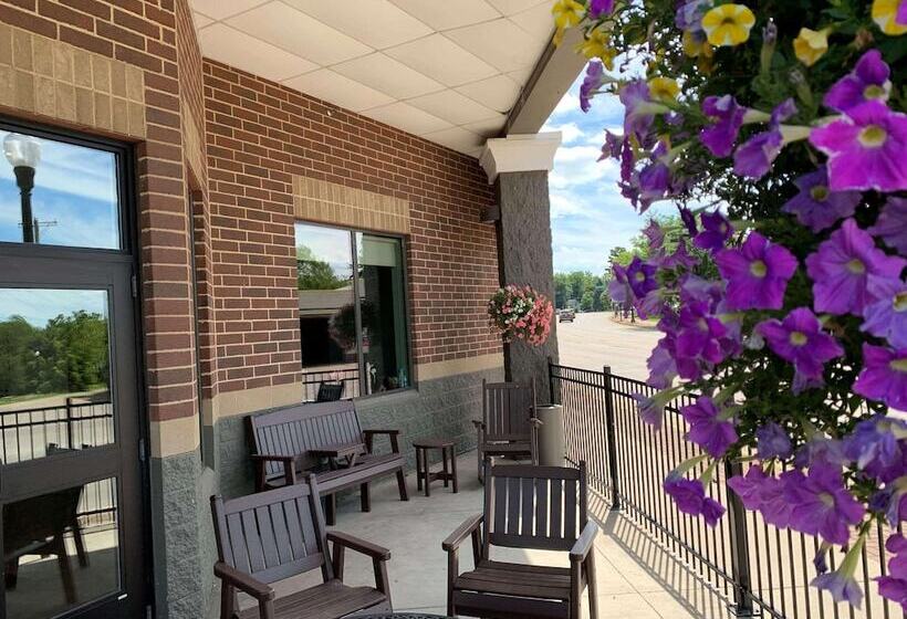 Radisson Hotel River Falls