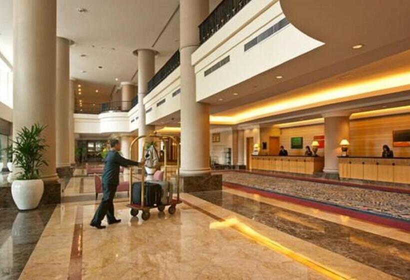 Отель Royale Chulan Seremban