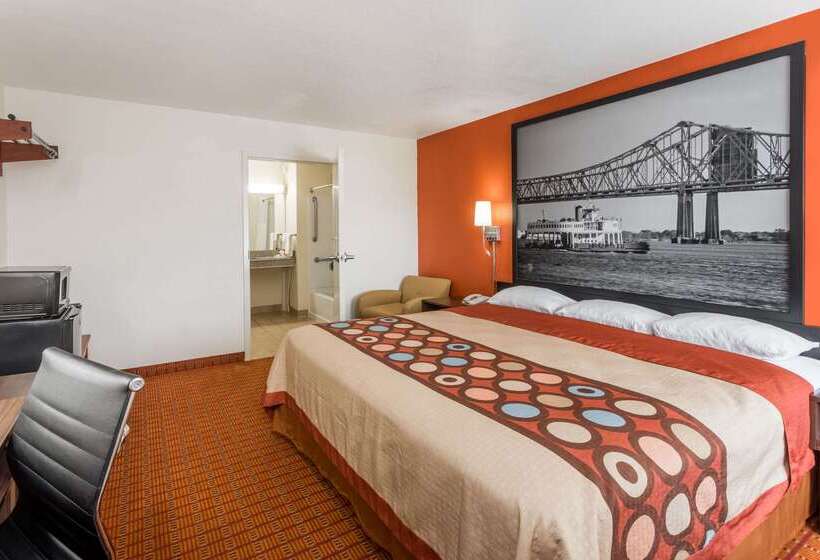 هتل Super 8 By Wyndham Baton Rouge/i10