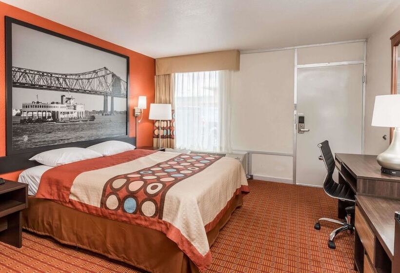 هتل Super 8 By Wyndham Baton Rouge/i10