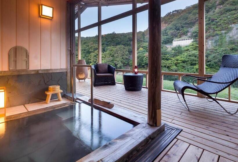 בית מלון כפרי Takanosukan