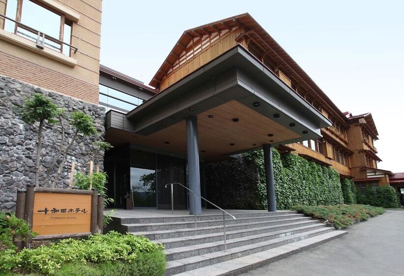 فندق Towada
