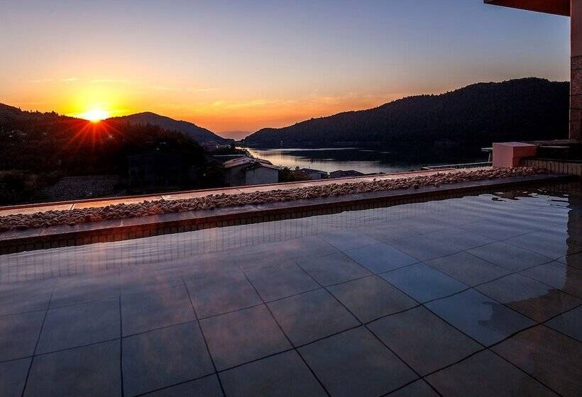 בית מלון כפרי Toyokan