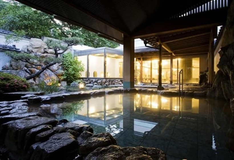 Dogo Onsen Hotel Tsubakikan