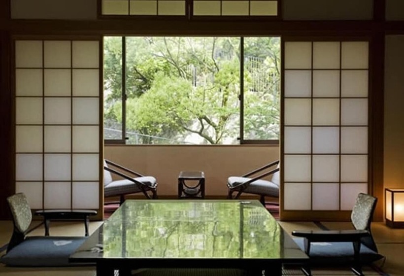 Dogo Onsen Hotel Tsubakikan