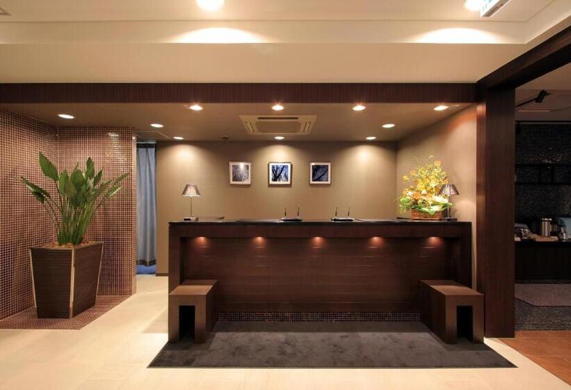 هتل Vista Kumamoto Airport