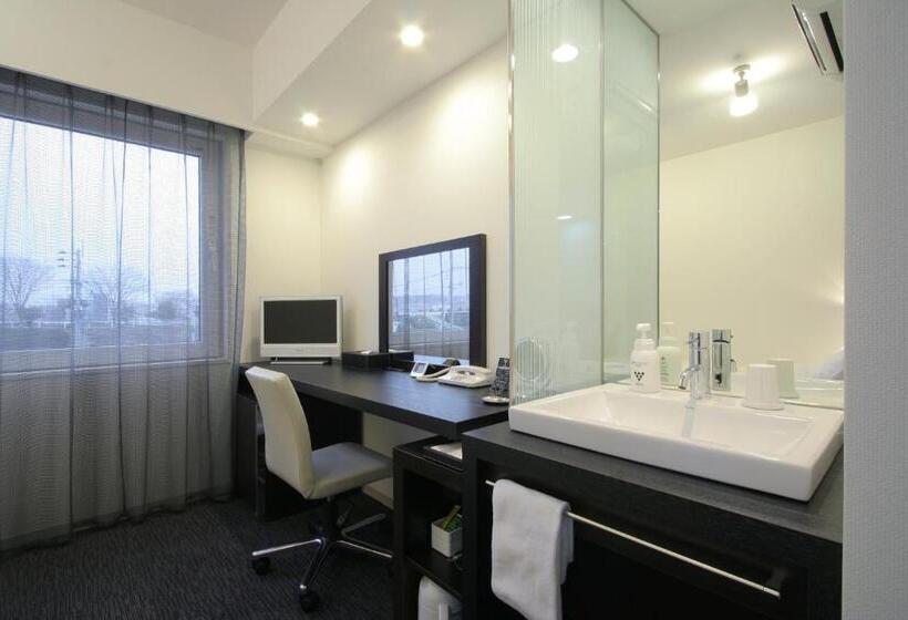 هتل Vista Kumamoto Airport