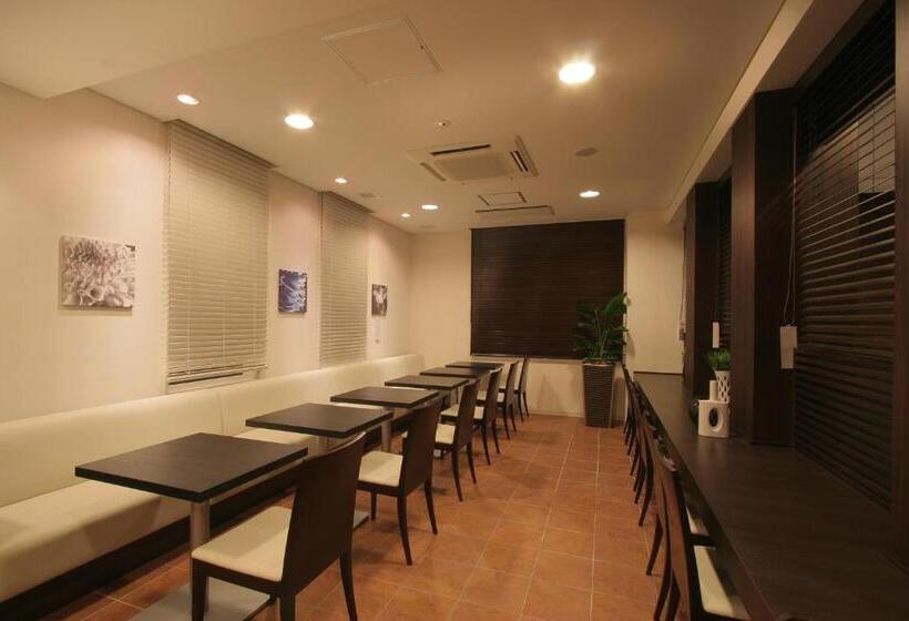 هتل Vista Kumamoto Airport